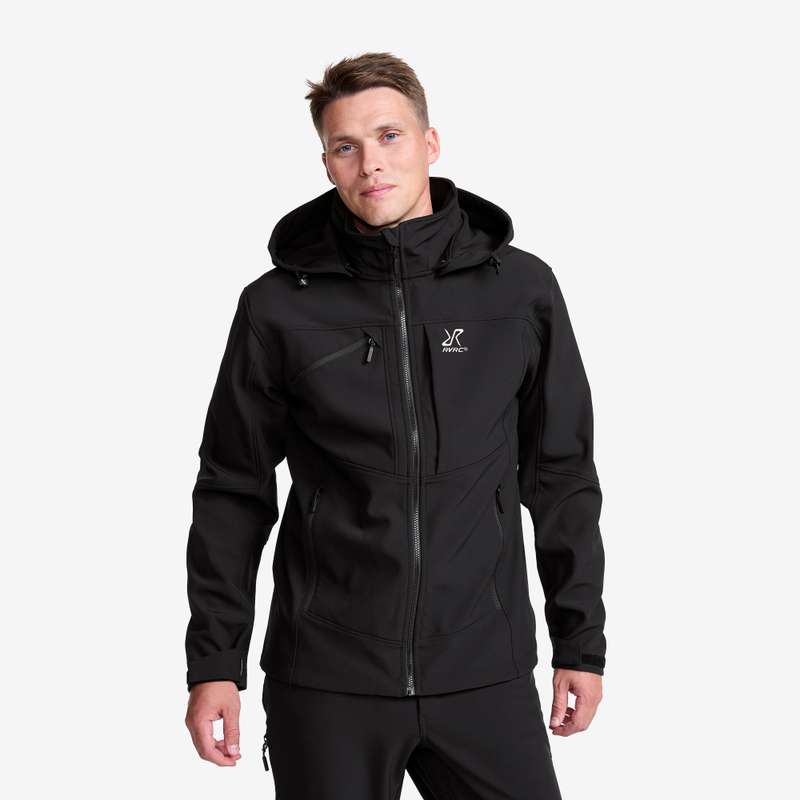 Upp till 60 % rabatt på friluftskläder hos RevolutionRace