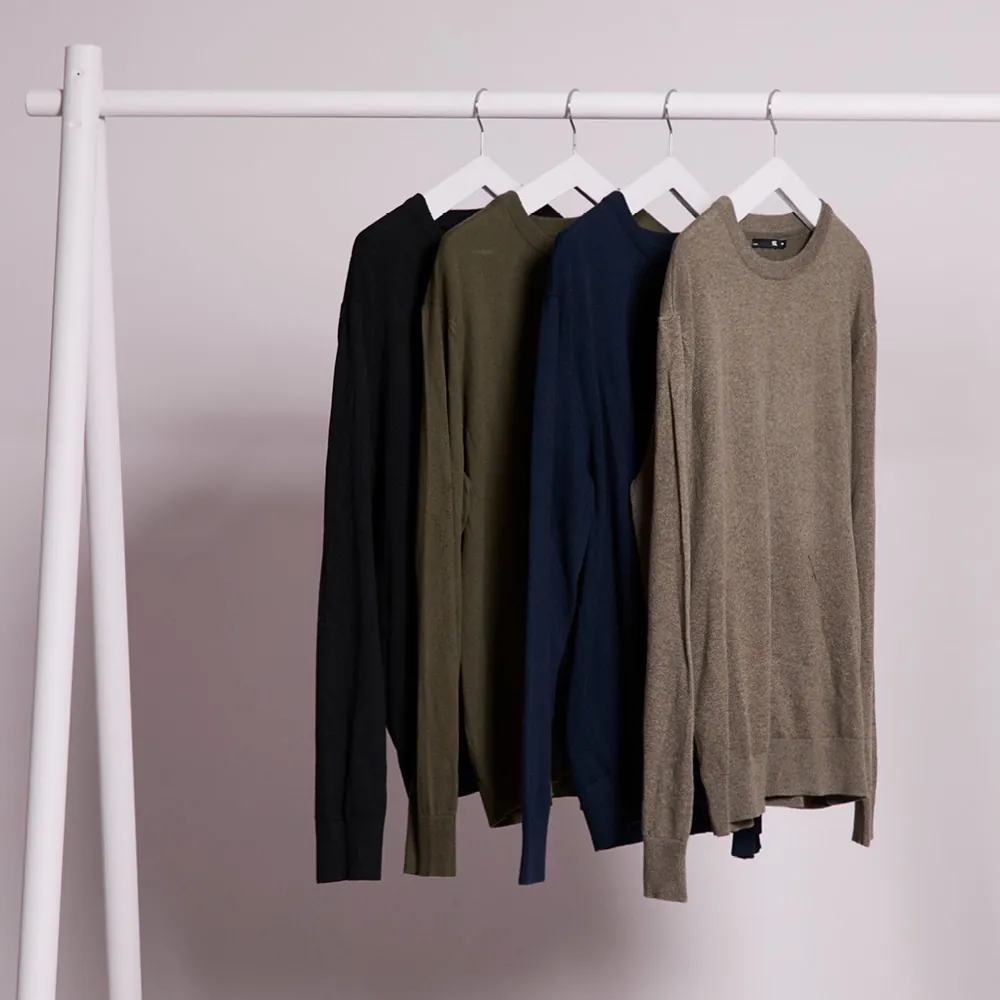 Finstickad tröja CLUB DEAL