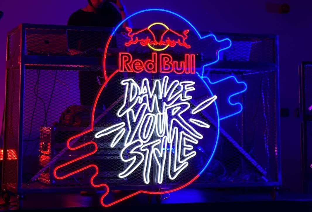 25% Rabatt på Anpassade Neonskyltar