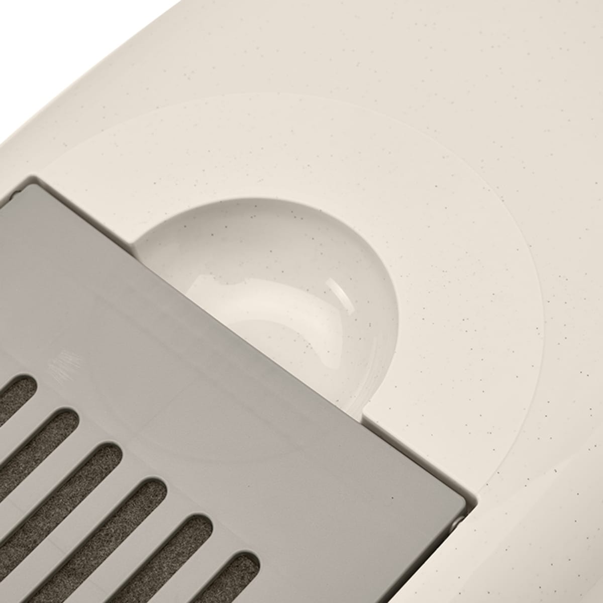 Savic Nestor kattlåda med återvunnet plasttak