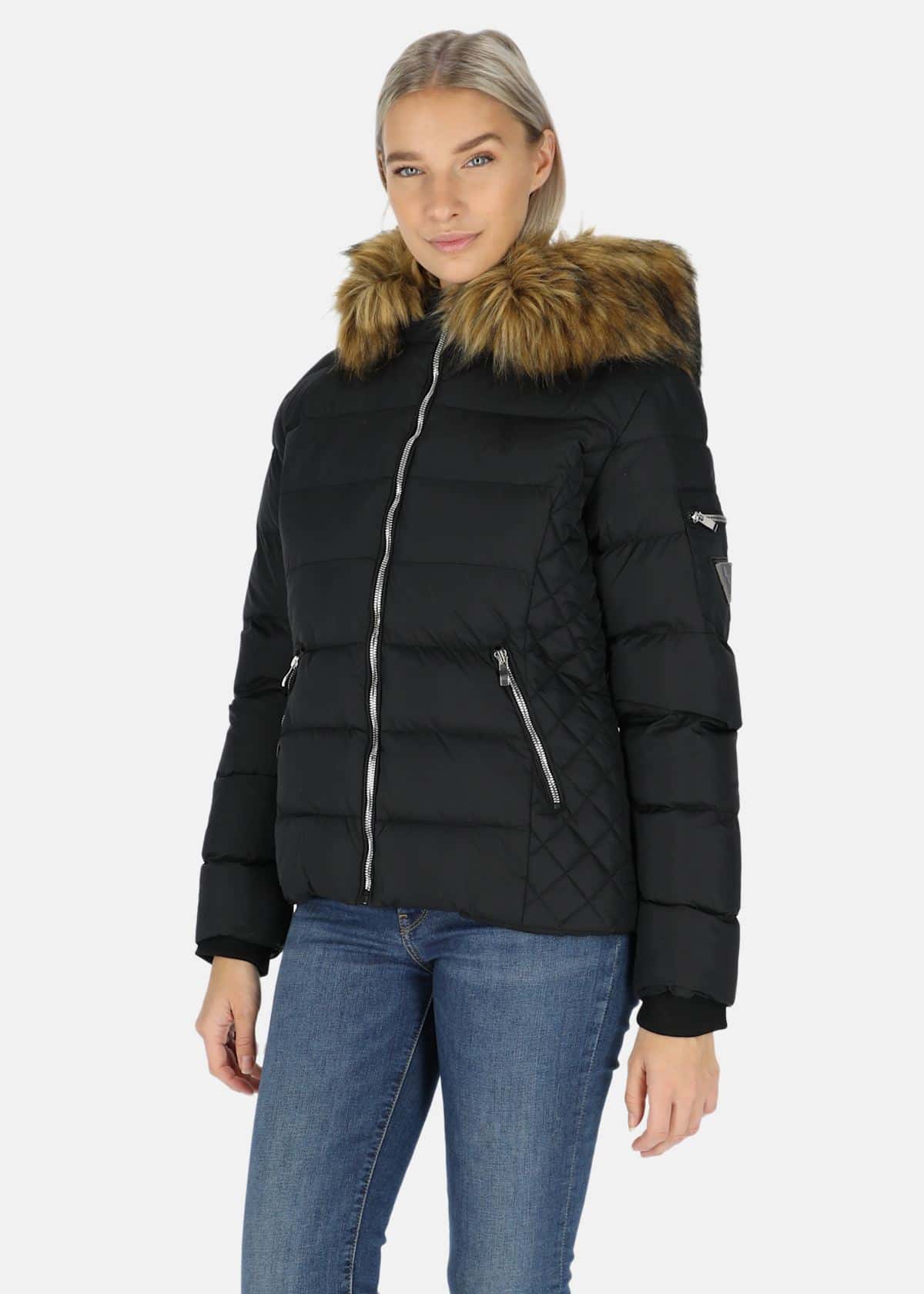 Zara Damjackor från Saint Vincent