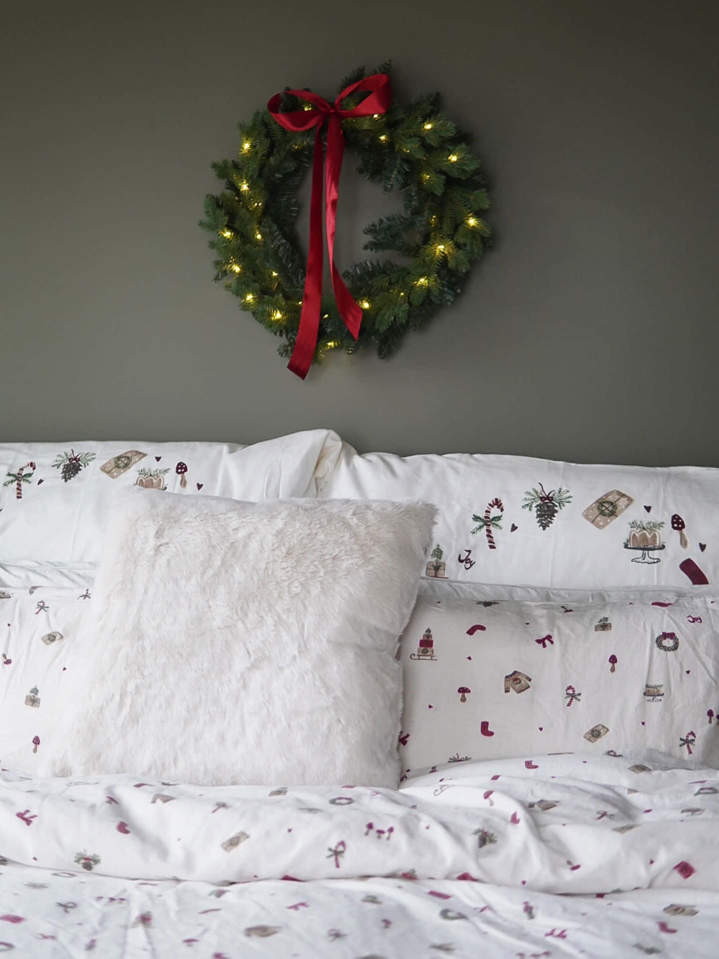 Emma medelvarmt vitt duntäcke