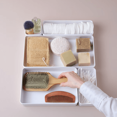 Elegant makeupförvaring för organiserad stil