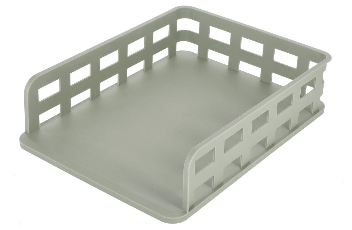 Kontorskit med tidskriftsamlare och brevkorg