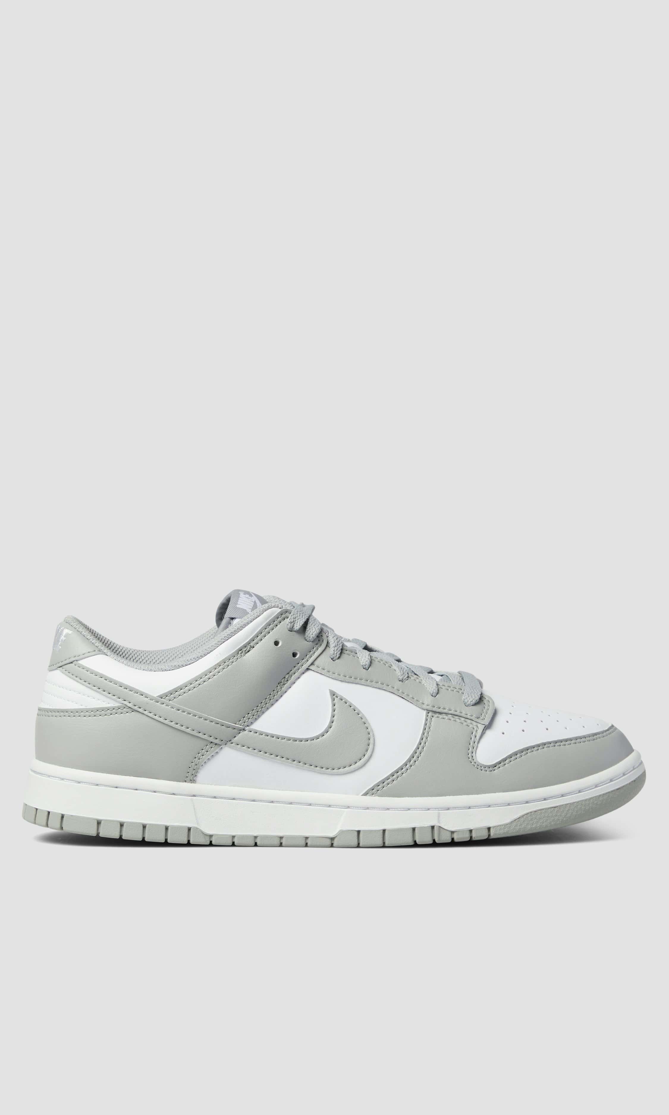 Nike Dunk Low Retro Mörklila Sneakers