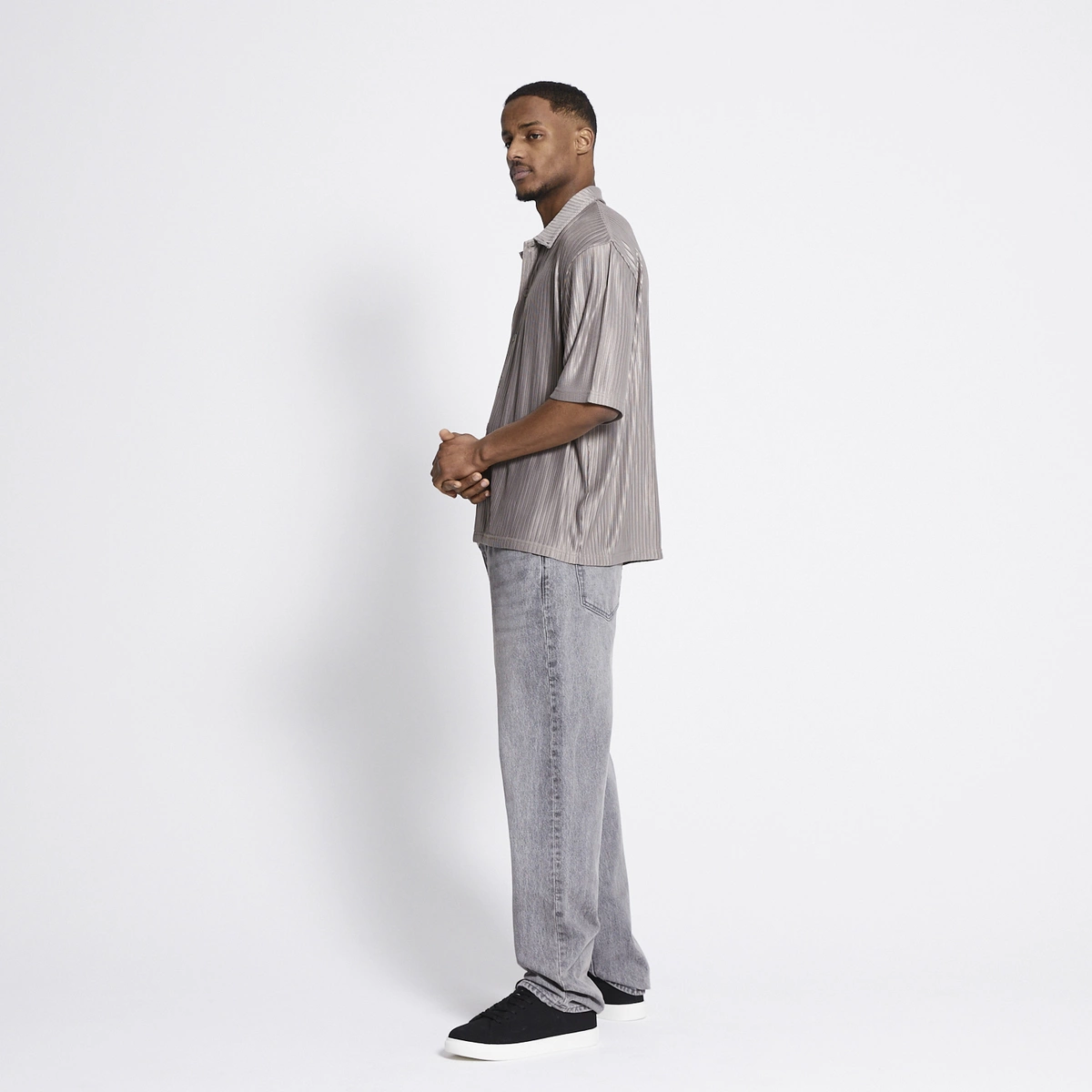 Smith Pleated Short Sleeve Shirt