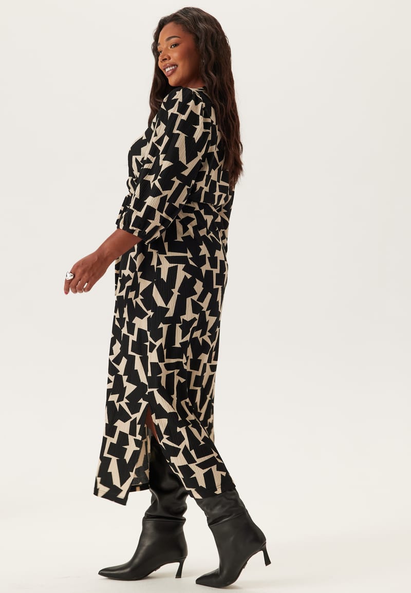 Happy Holly Structured Puff Sleeve Dress