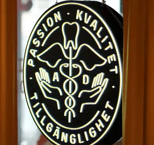 500 kr alumnirabatt hos Aqua Dental