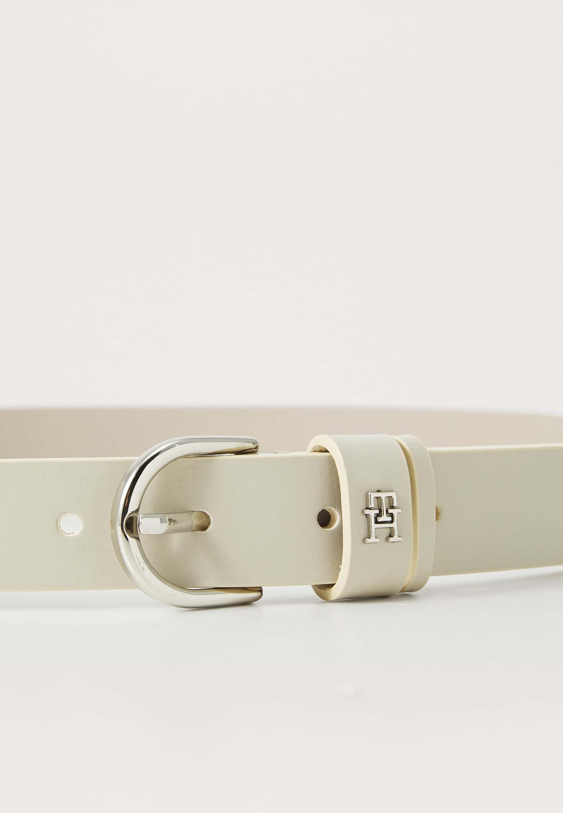 Tommy Hilfiger
ESSENTIAL EFFORTLESS 2.5 - Bälte