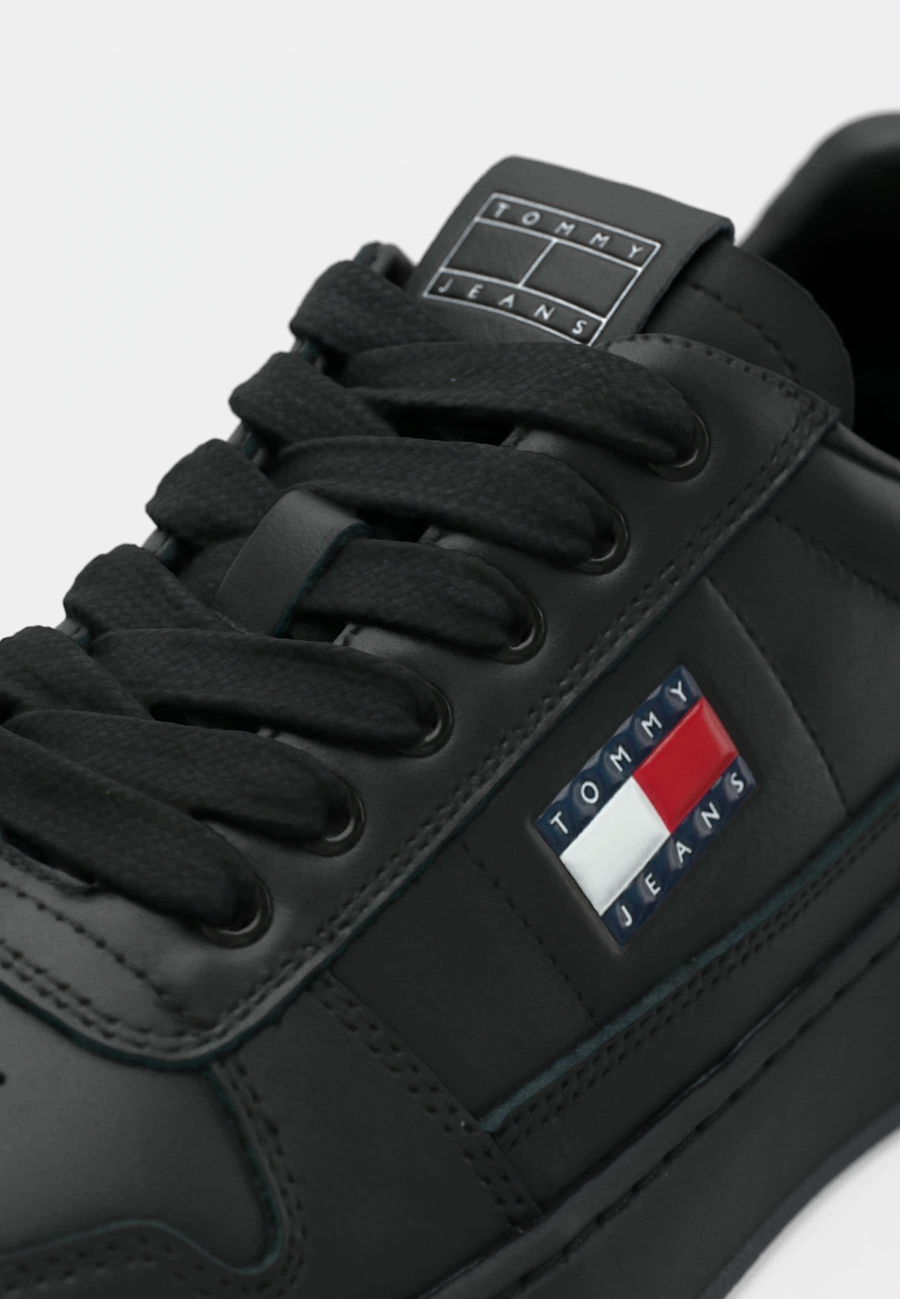 Hilfiger sneakers 