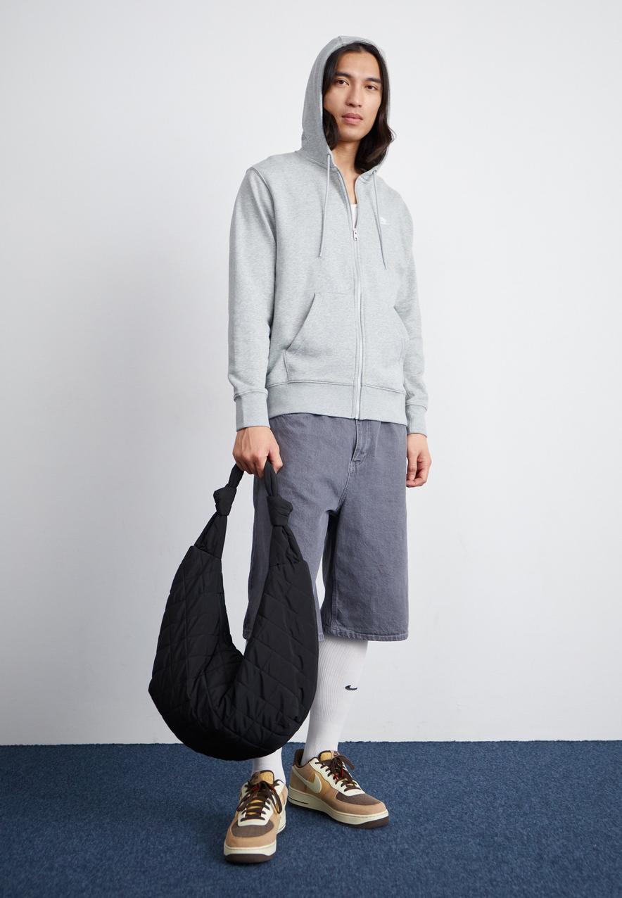 Nike Sportswear
CLUB - Tröja med dragkedja