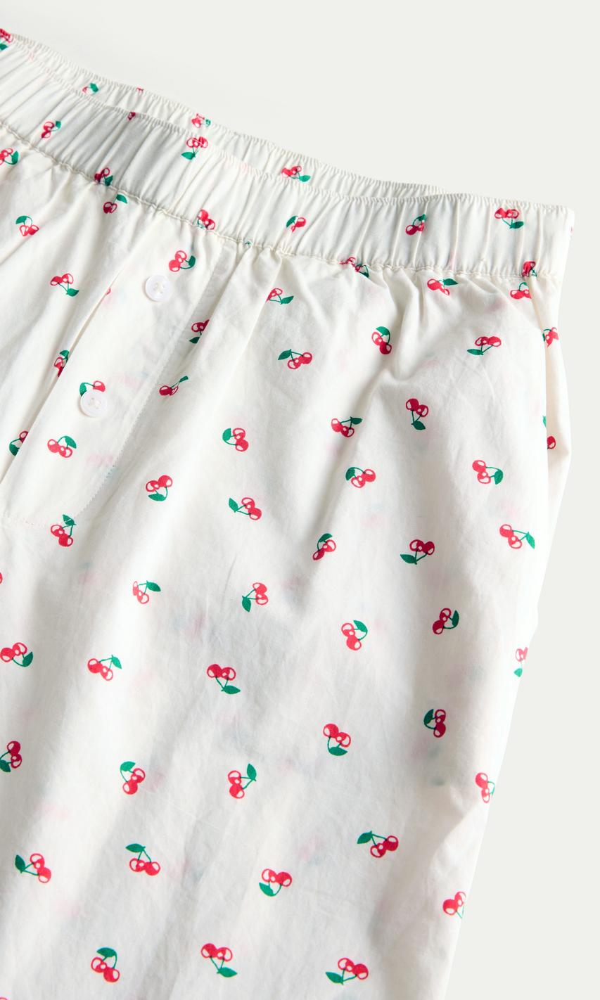 Cremefärgade mönstrade pyjamasbyxor för barn