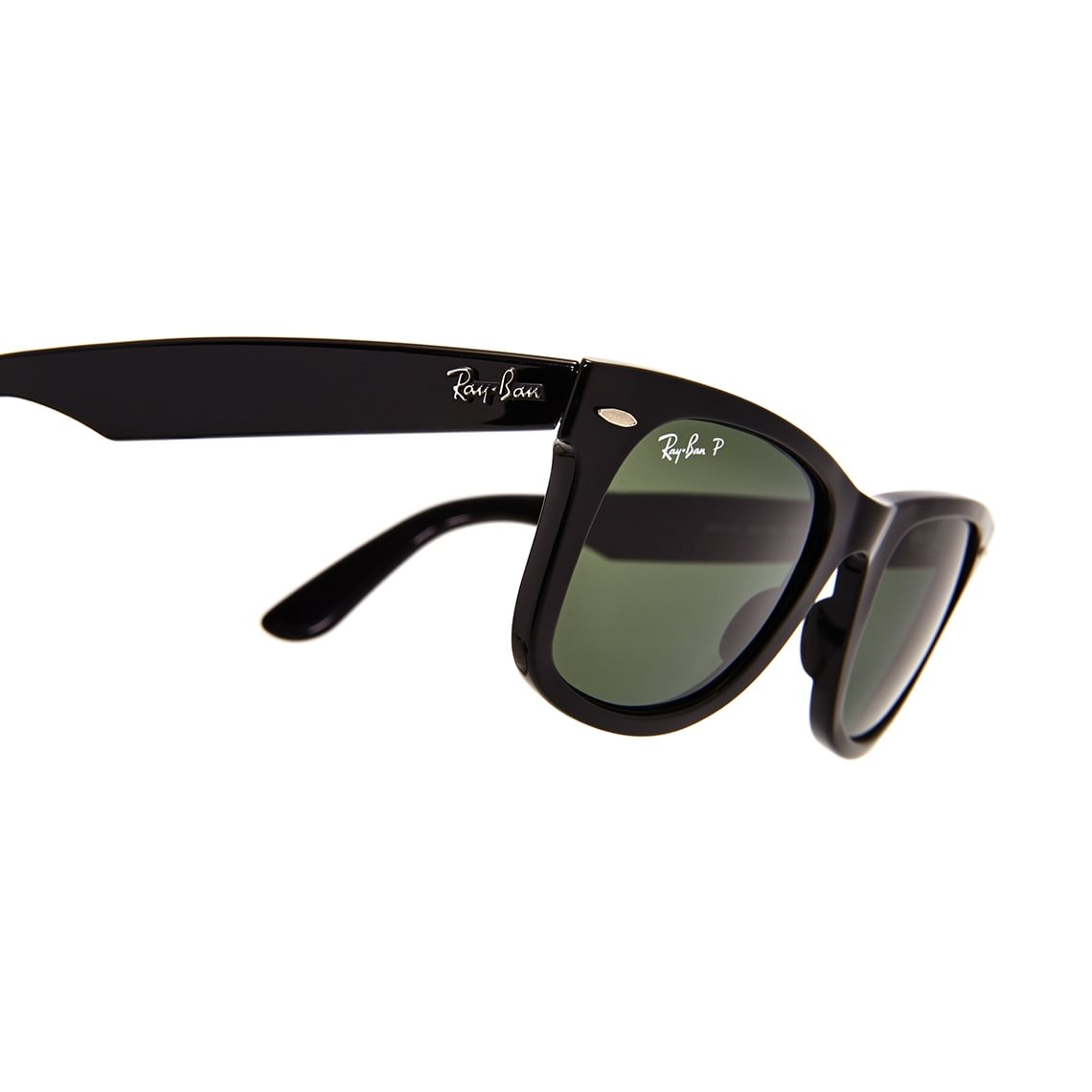 Ray-Ban Wayfarer Classic Polarized Sunglasses