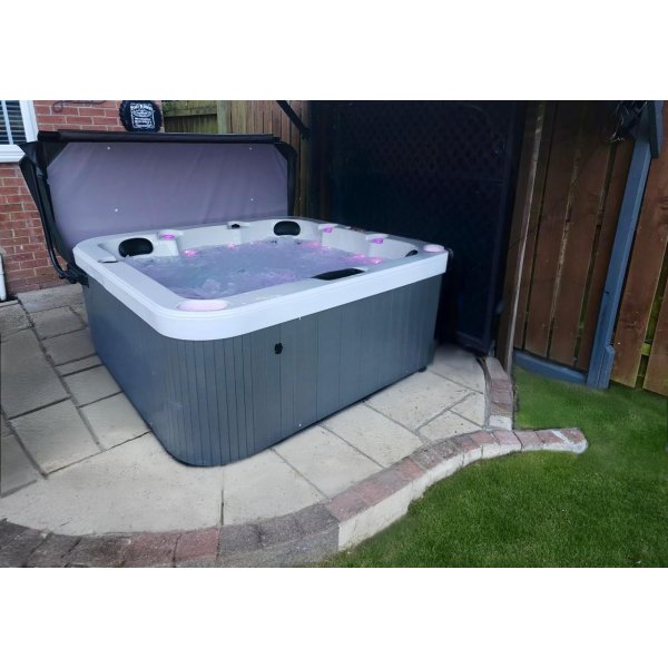 Lyfco Zeus Spabad för 6 Personer