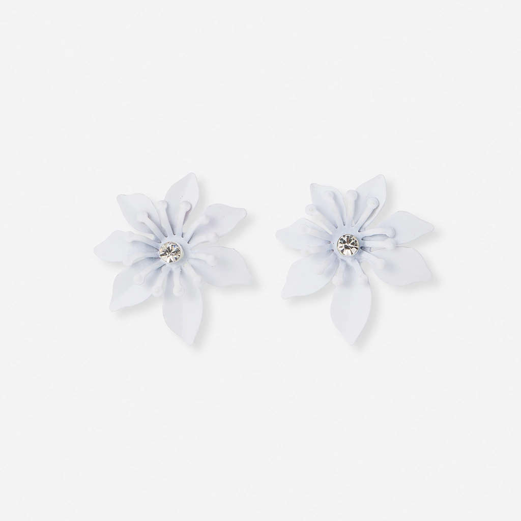 Eleganta vita blomörhängen med stenar