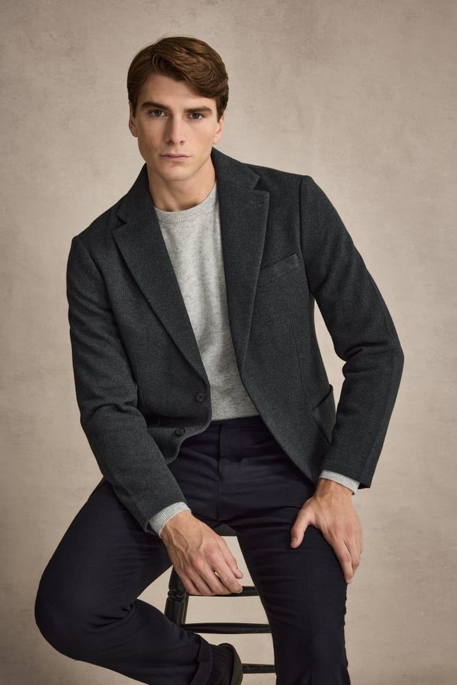 Elegant Vinterrea Collection by John Henric