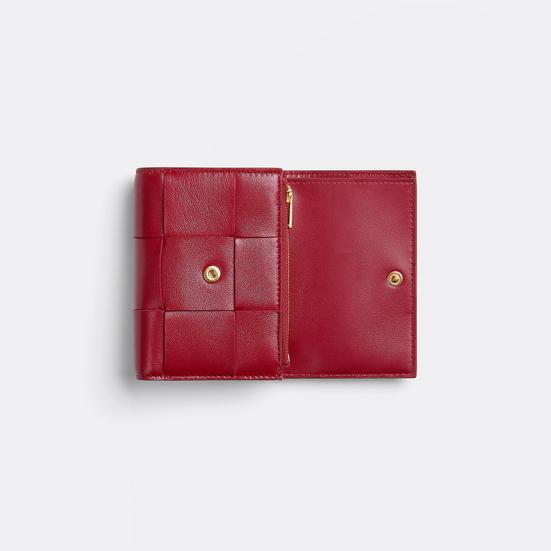 The Pouch Lavender Edition