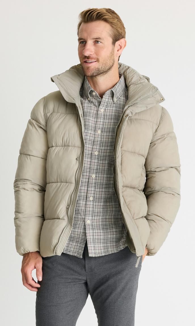 Off white vadderad jacka med huva