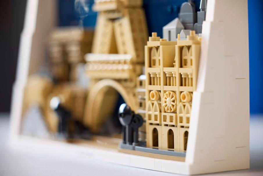 LEGO® Architecture Paris Kärlekens Stad