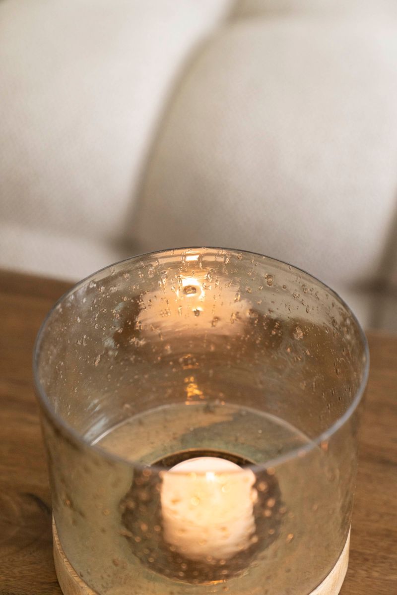 Elegant värmeljushållare i glas och trä