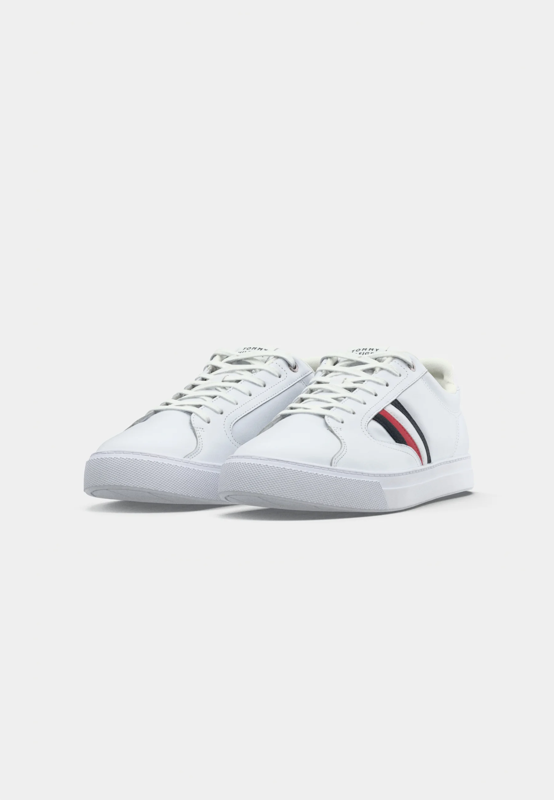 Tommy Hilfiger sneakers