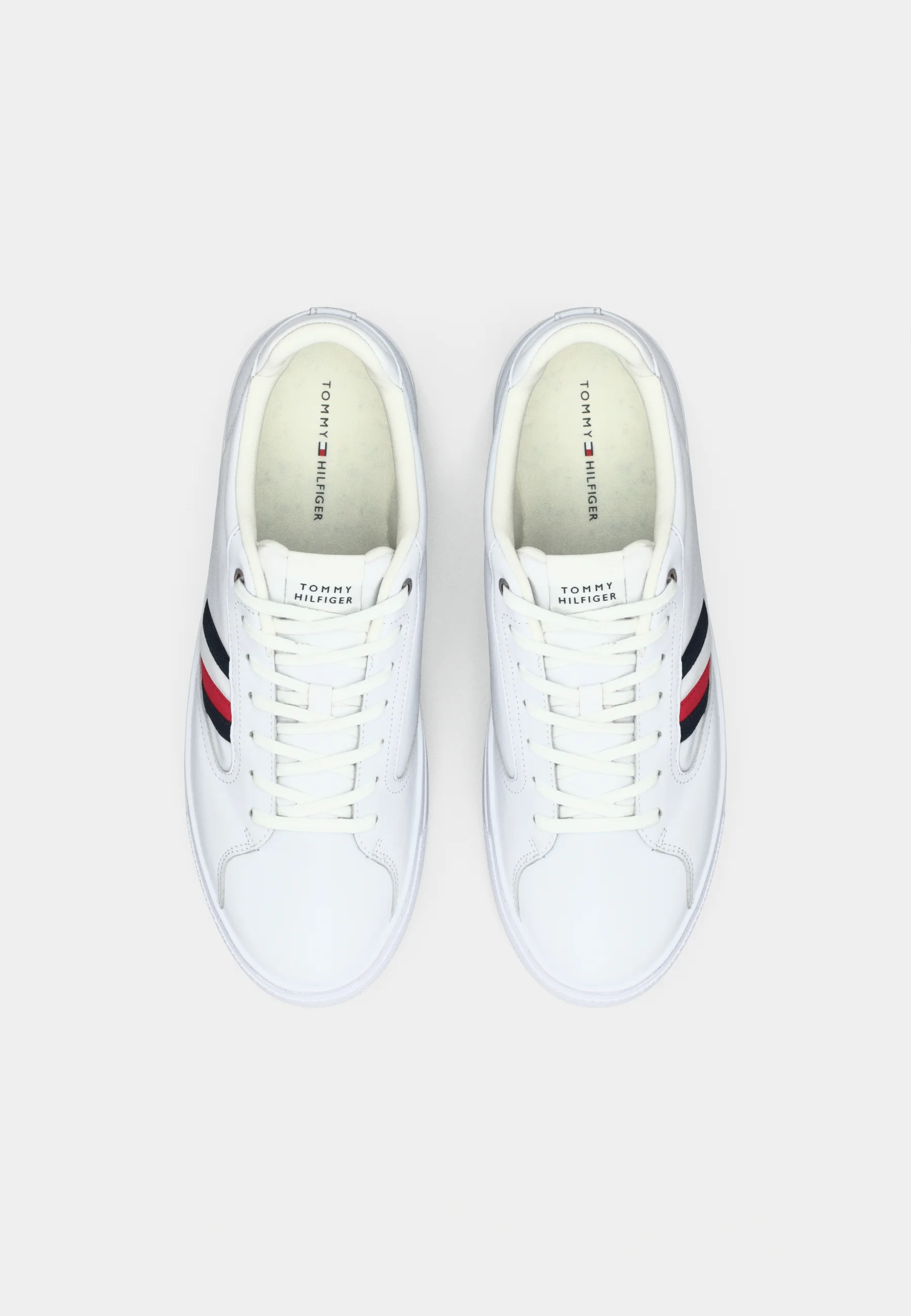 Tommy Hilfiger sneakers