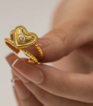 Få 15 % rabatt på din första order hos Lysa Jewelry