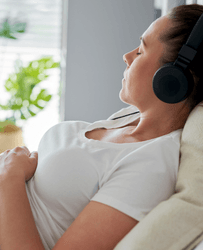 Läs och lyssna i Nextory gratis i 10 veckor