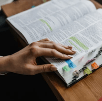 Få 10 % rabatt på ditt första köp hos Adlibris