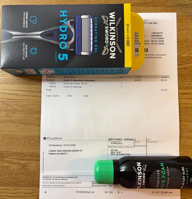 Rakning med kvalitetsrakhyvlar och rakblad