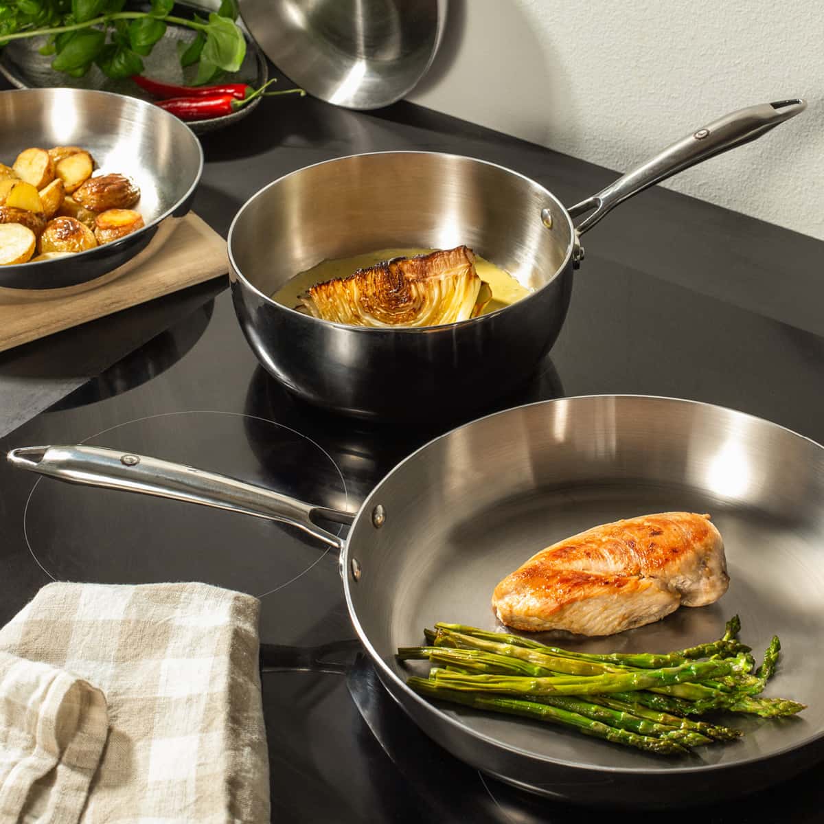 Anders Petter Backaryd Kastrullset med Glaslock