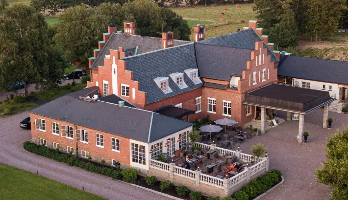 1 Natt för 2 med 5-Rätters Middag på Villa Brunnby