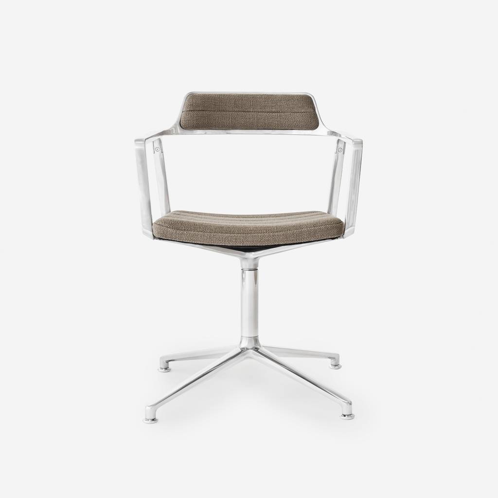 Vipp 452 Modern Swivel Chair