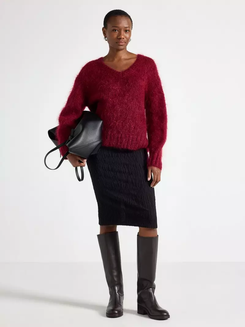 Elegant texturerad midi kjol