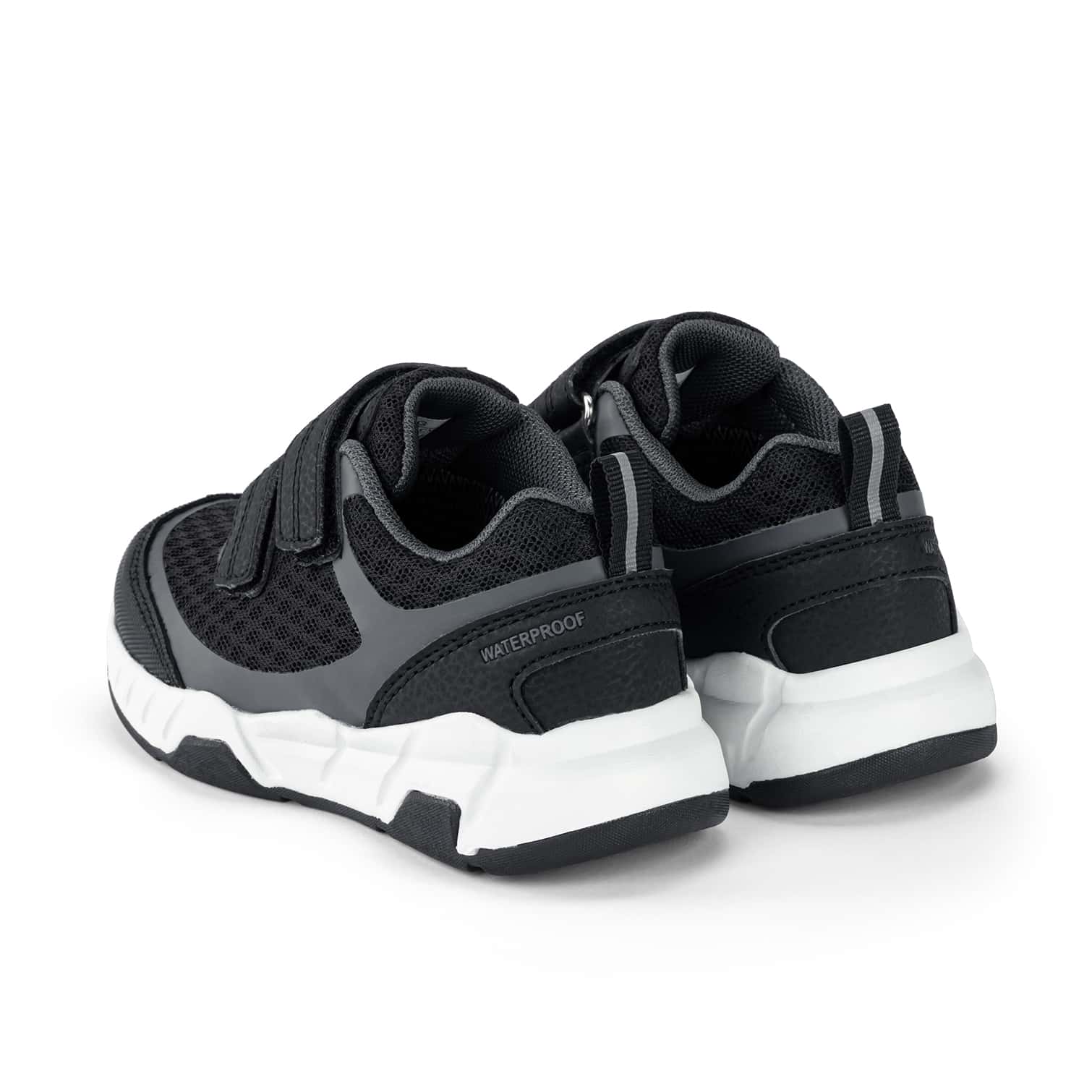 Premium barnkläder och babyutrustning online