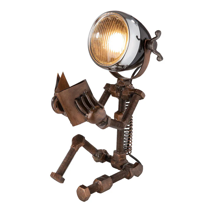 Elegant metallampa för läshörna