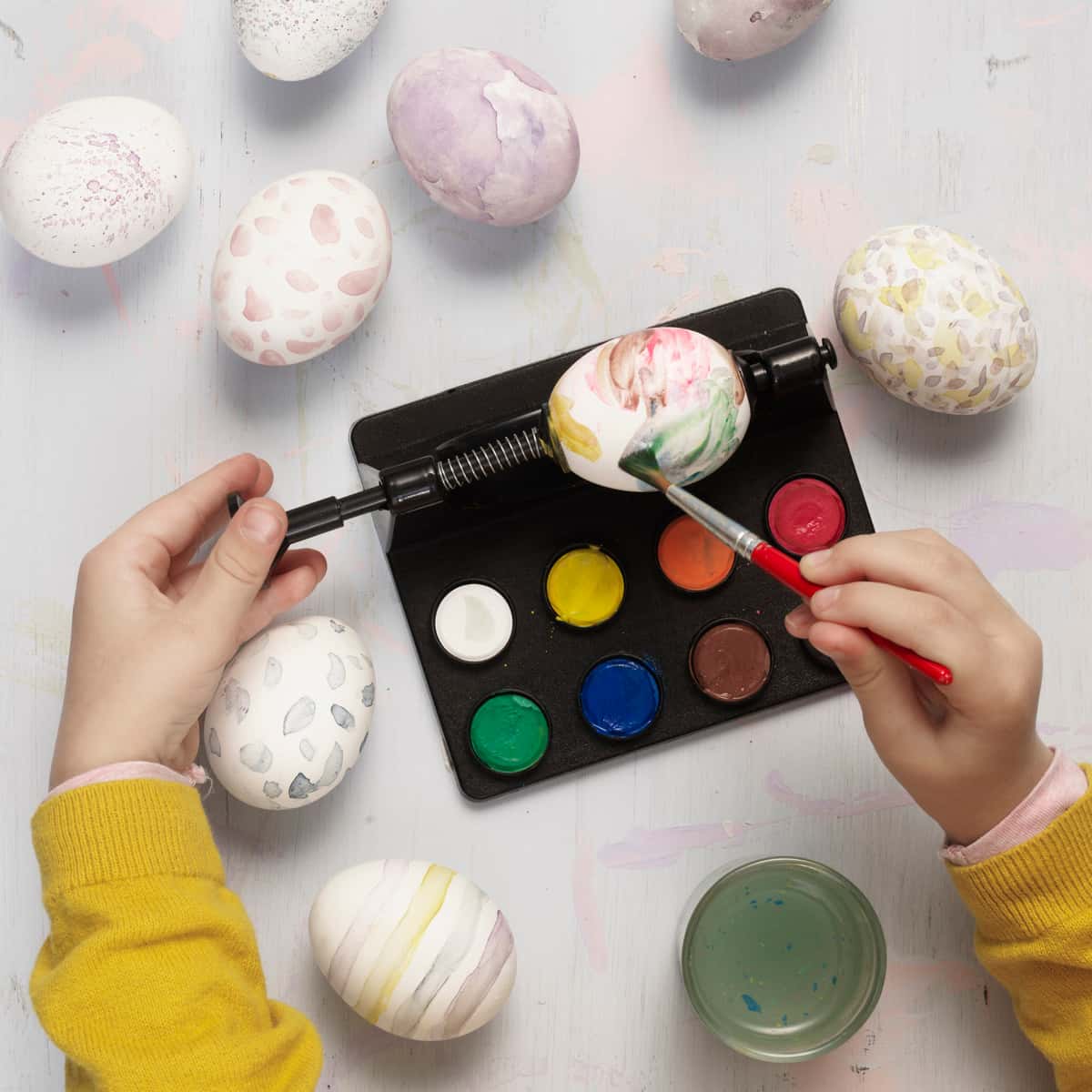 Äggmålarsats med 8 färger och pensel