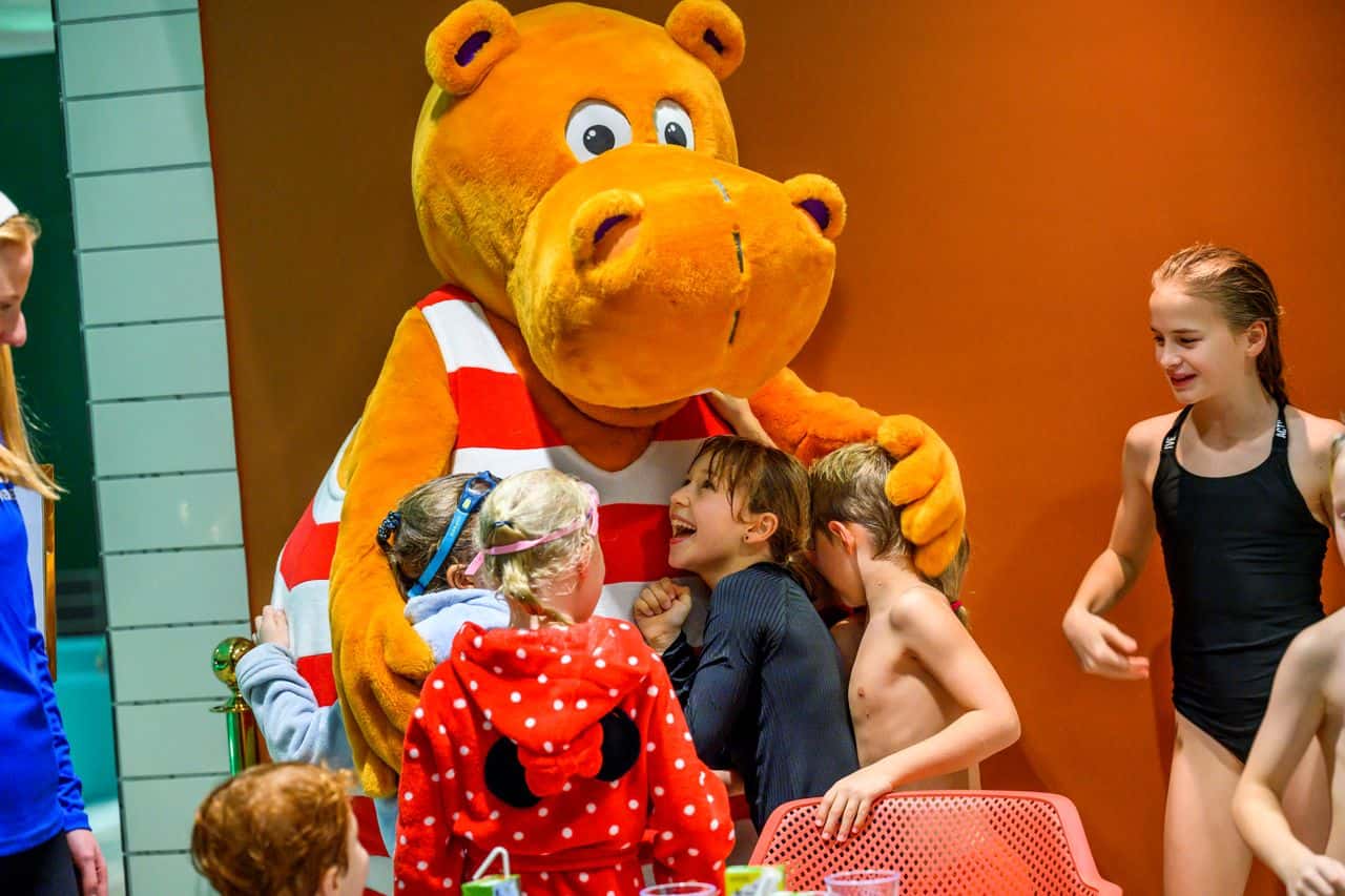 Boka badkalas på Medley