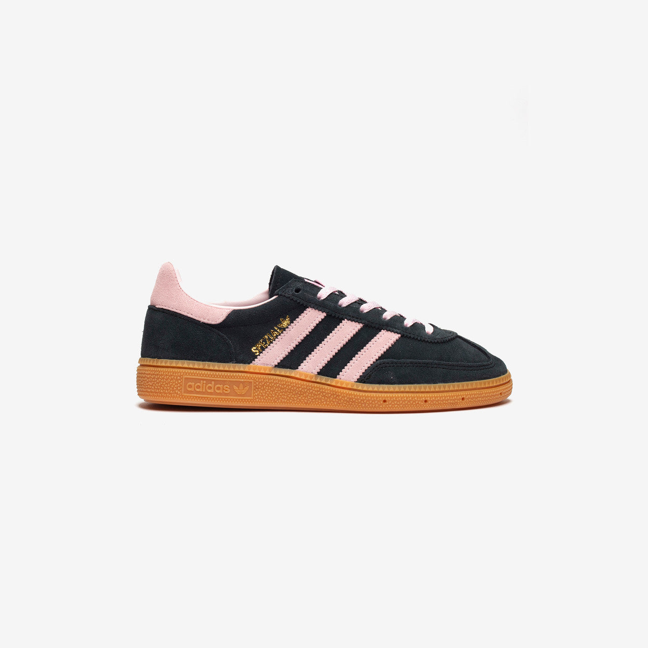 70 % + 20 % extra rabatt på Adidas-skor hos Sneakersnstuff