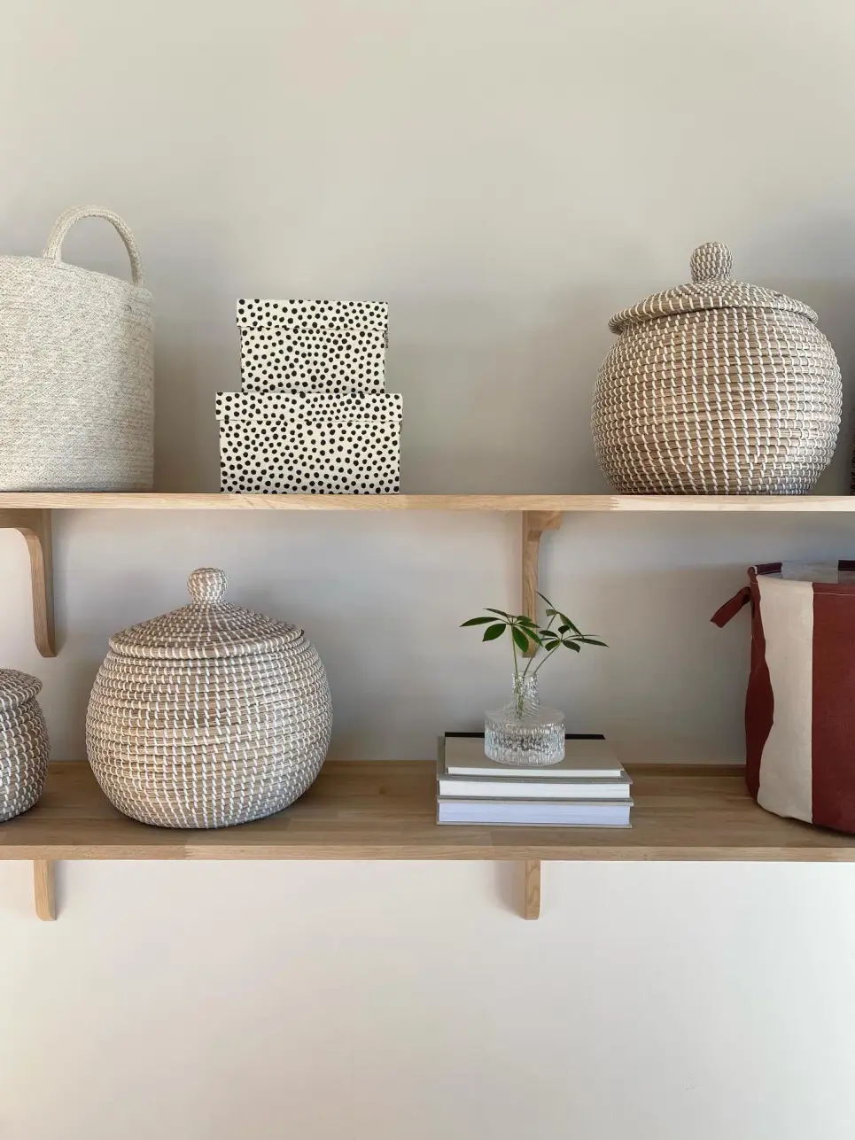 Elegant heminredning och textilier online