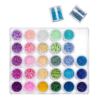 Färgglada glaspärlor i miniburkar 30-pack