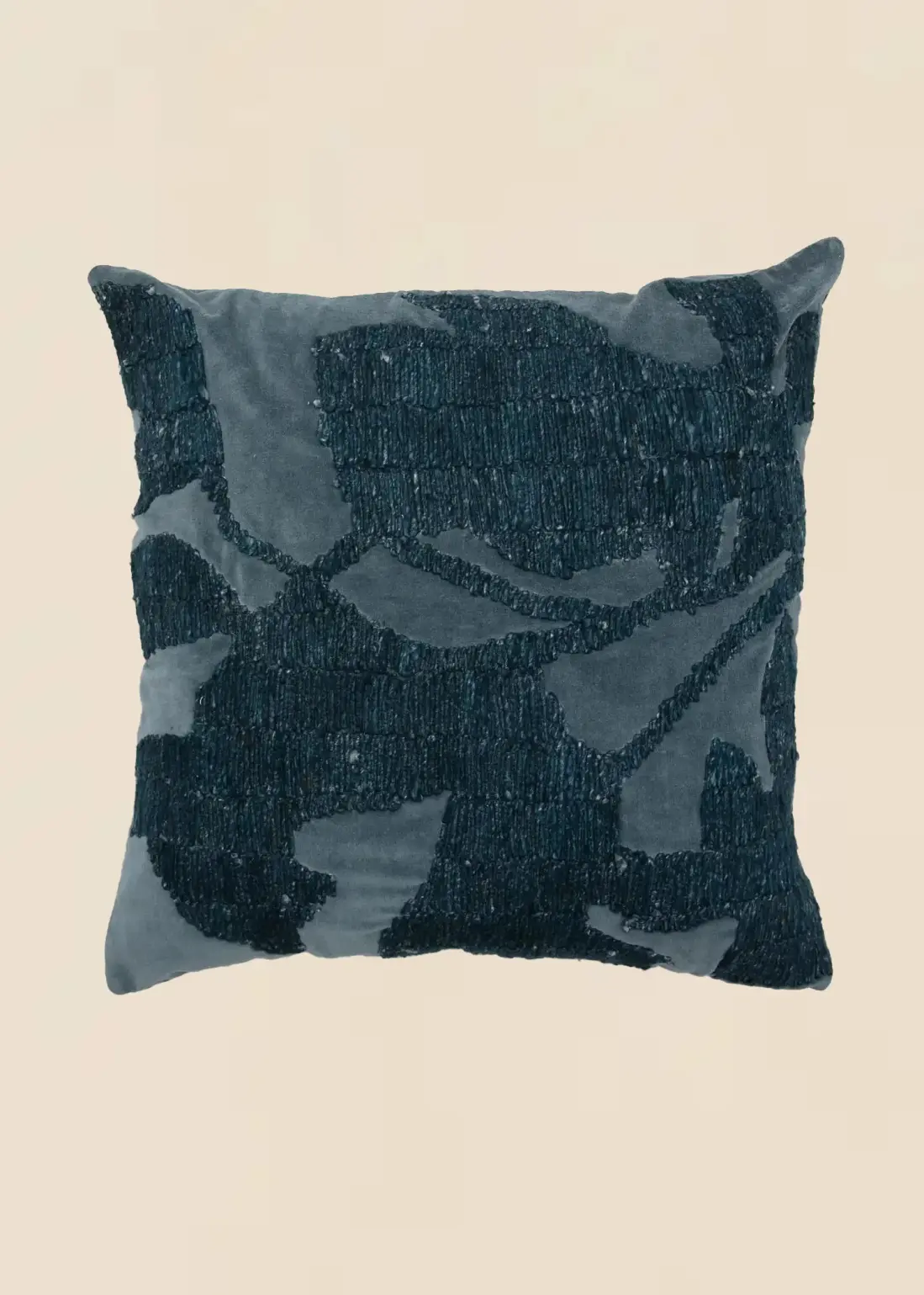 Astrid Handbroderat Sammet Kuddfodral Blå