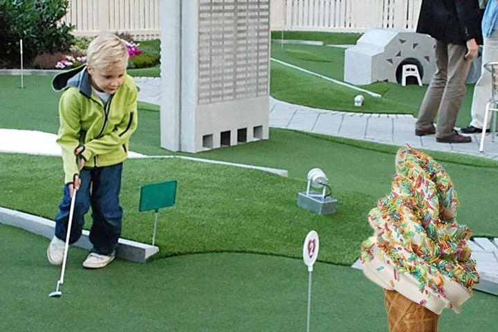 Minigolf och mjukglass med valfritt strössel