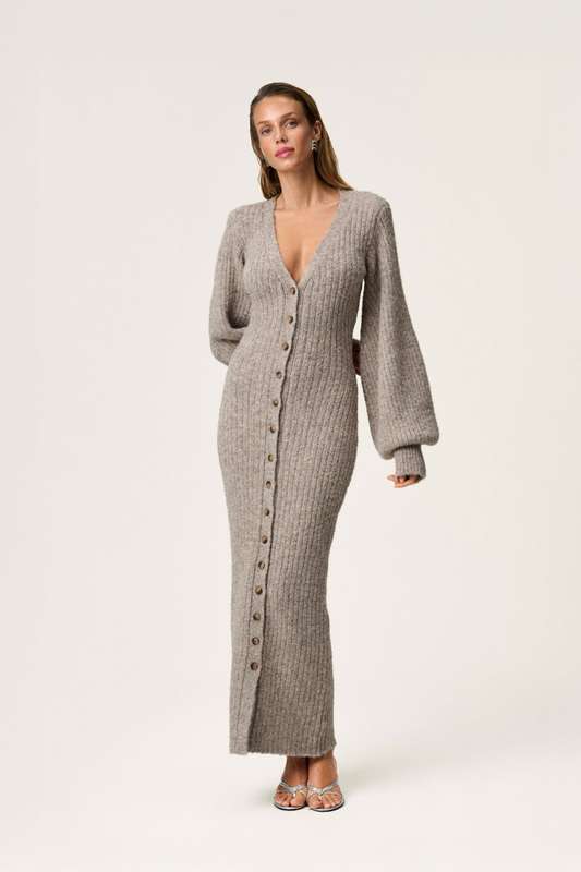 20 % rabatt på Montana-klänningar hos Adoore