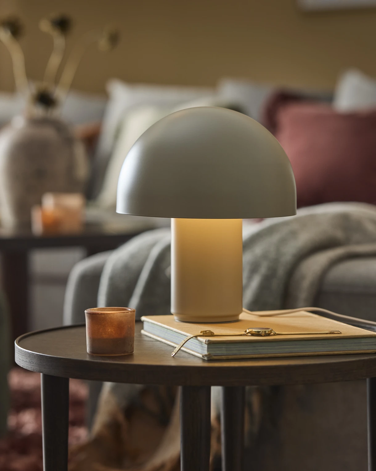 Ester Bordslampa med Elegant Design