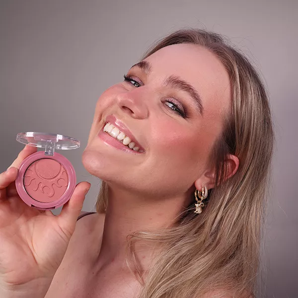 Blonzer - makeupmekka