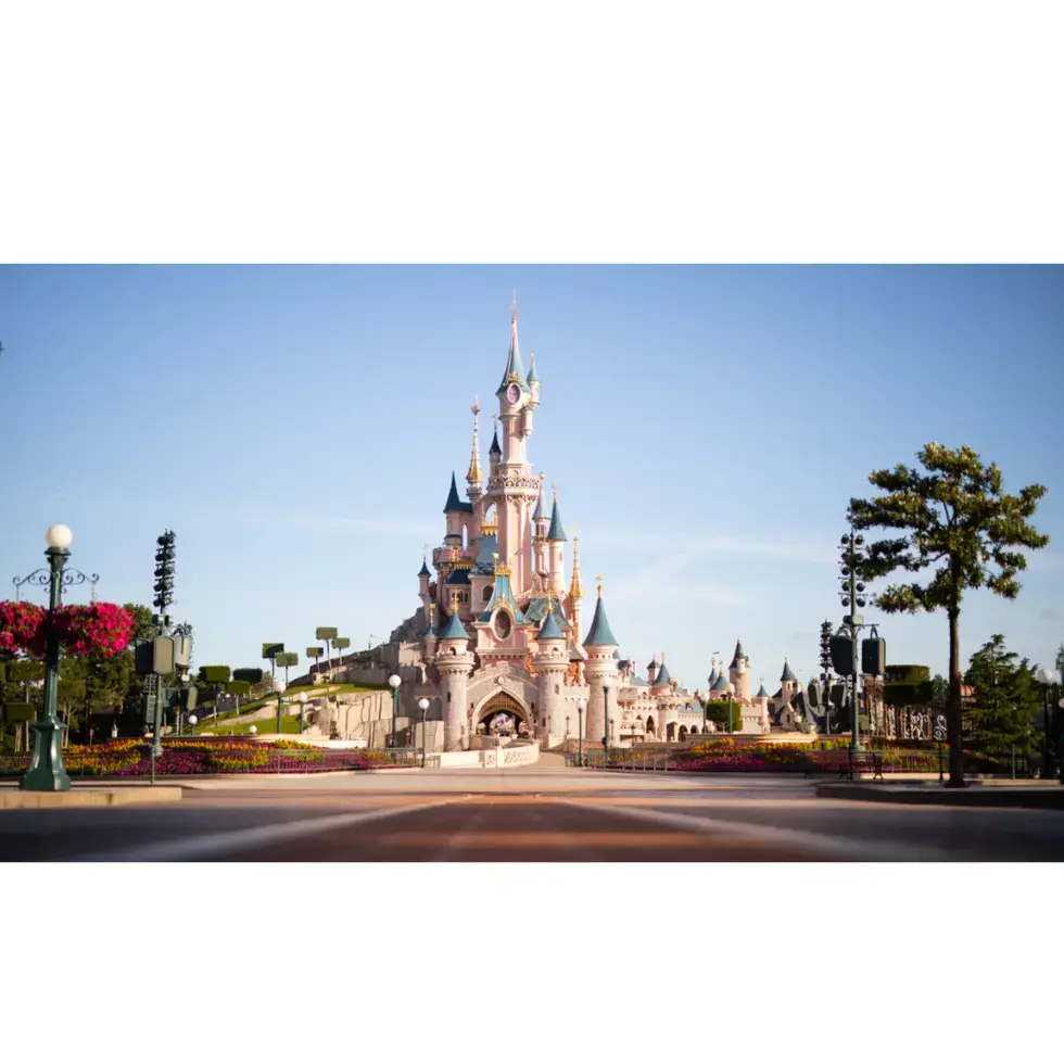 Äventyrlig familjeresa till Disneyland Paris