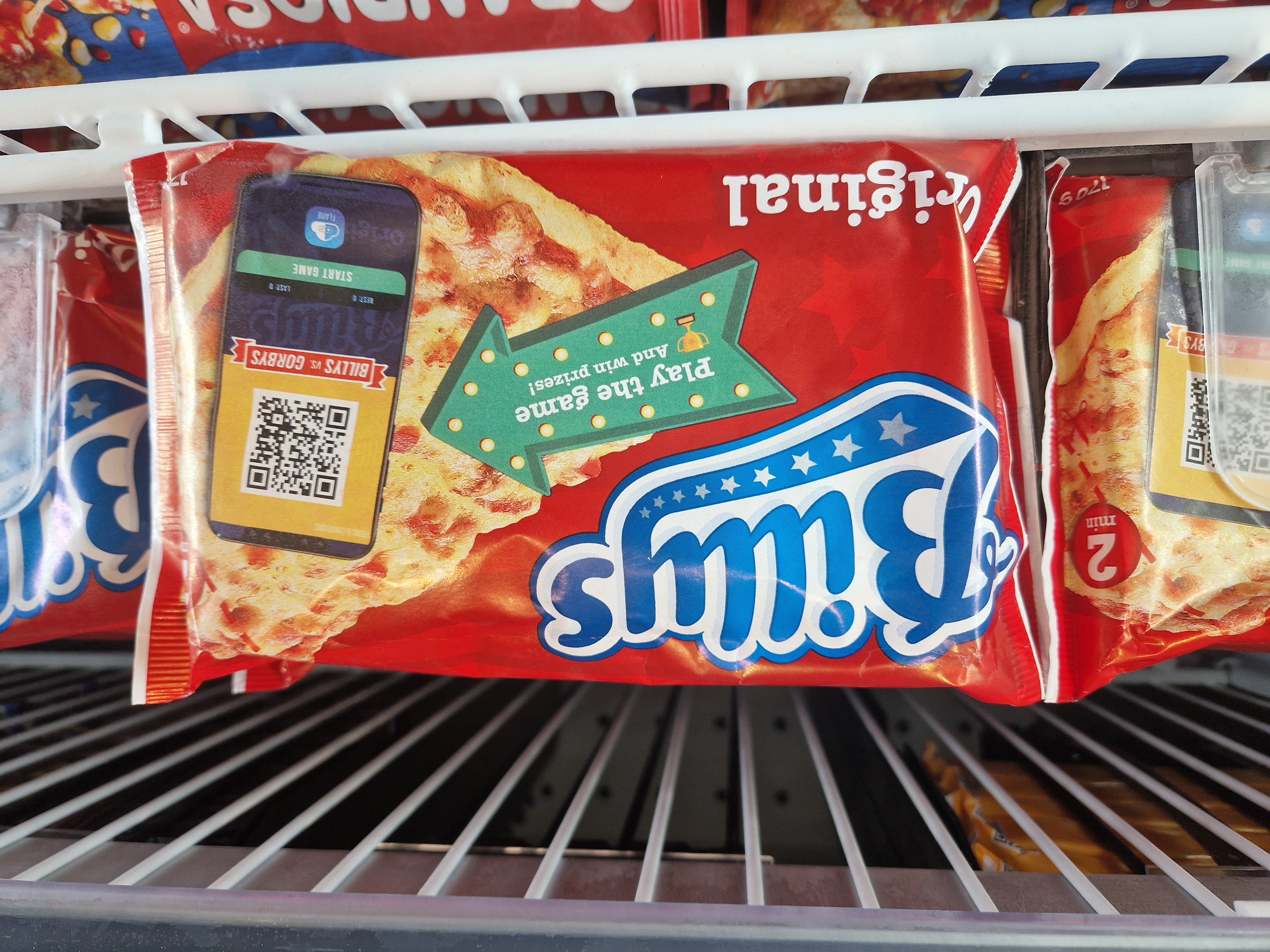 Billys/Flarie och få HALVA priset på merch i deras shop