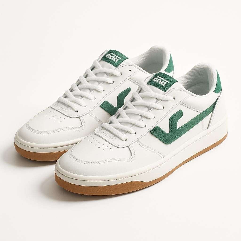 Vans Lowland träningsskor i vitt och grönt med gummisula