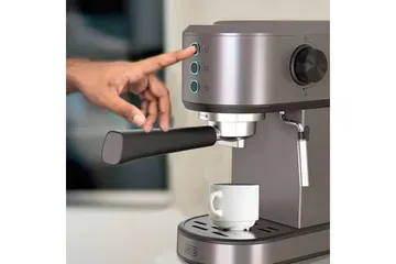 Black+Decker 1350W Espressomaskin för Hushåll